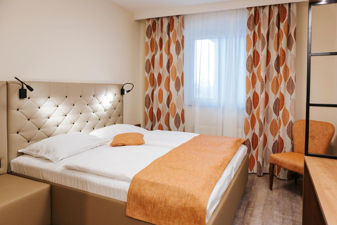 Hotel Der Stockinger انتربريمستاتن المظهر الخارجي الصورة